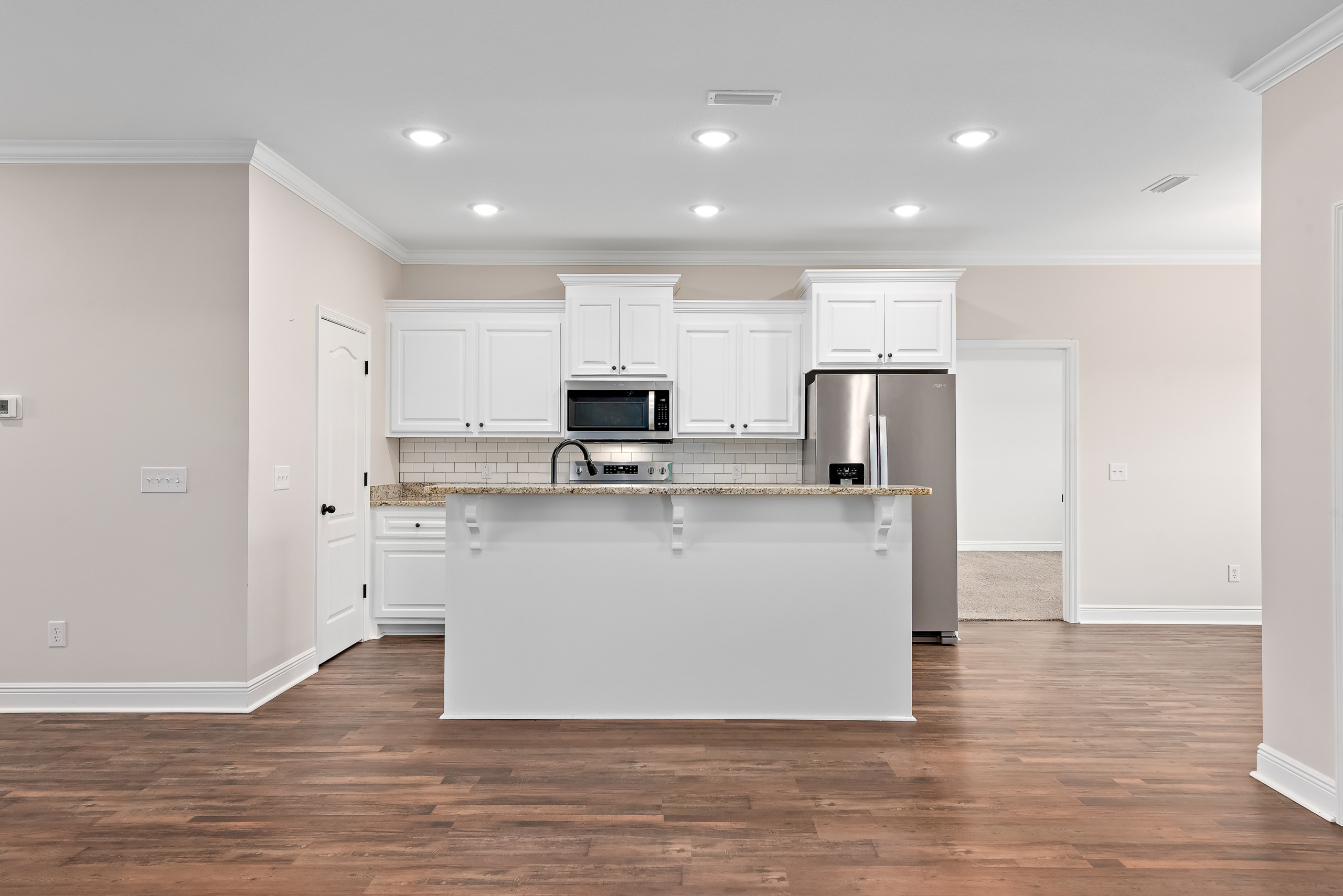 12-272 Sandbed Road-12