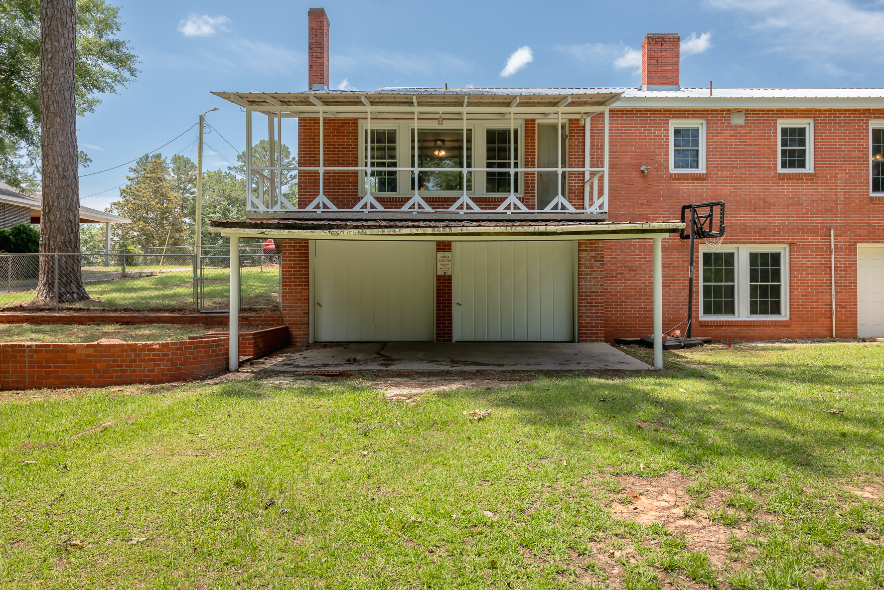 561 Davis St-WHT_14