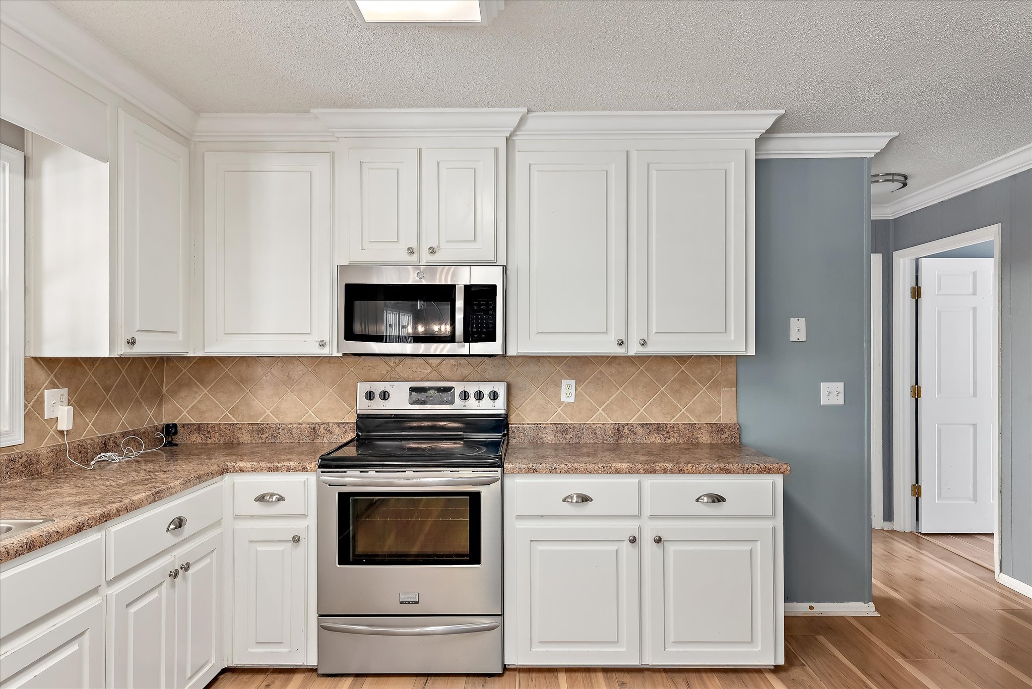 11-3507-Huntington-Place-11
