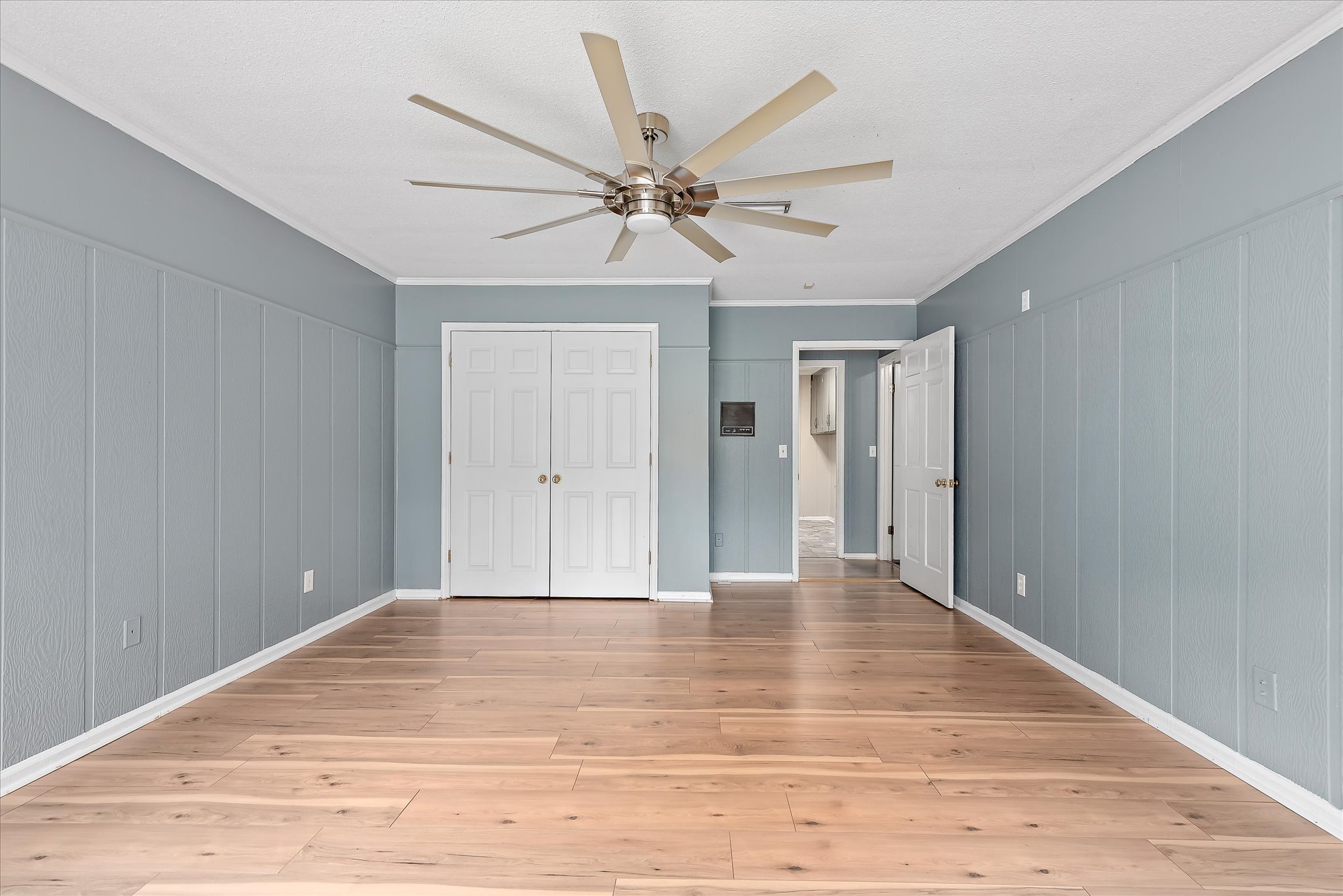 24-3507-Huntington-Place-24