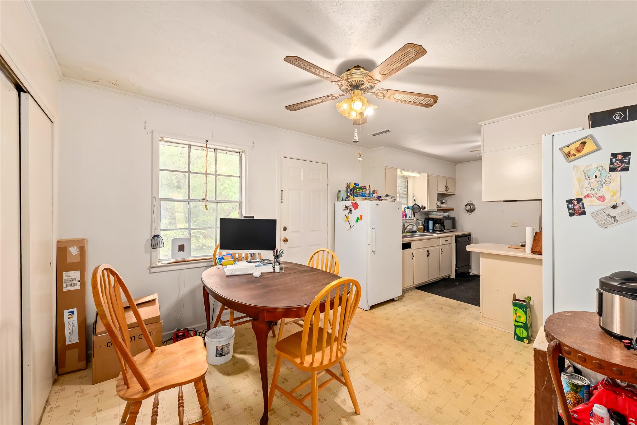 14-430-Davis-St-14