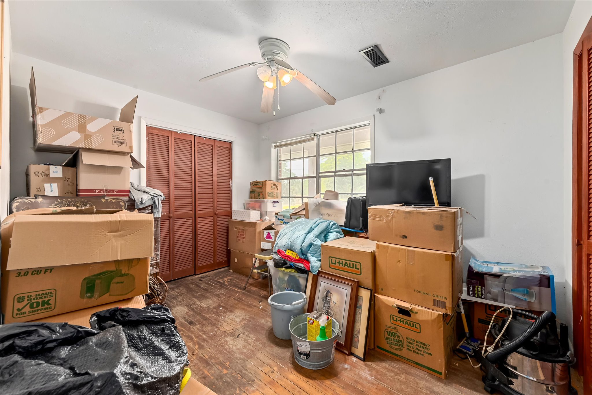 17-430-Davis-St-17