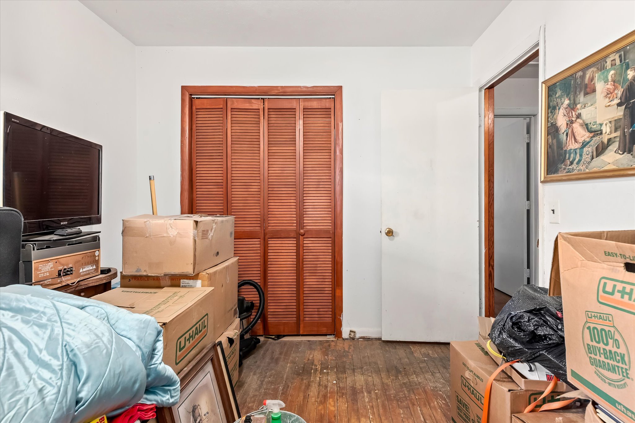 18-430-Davis-St-18