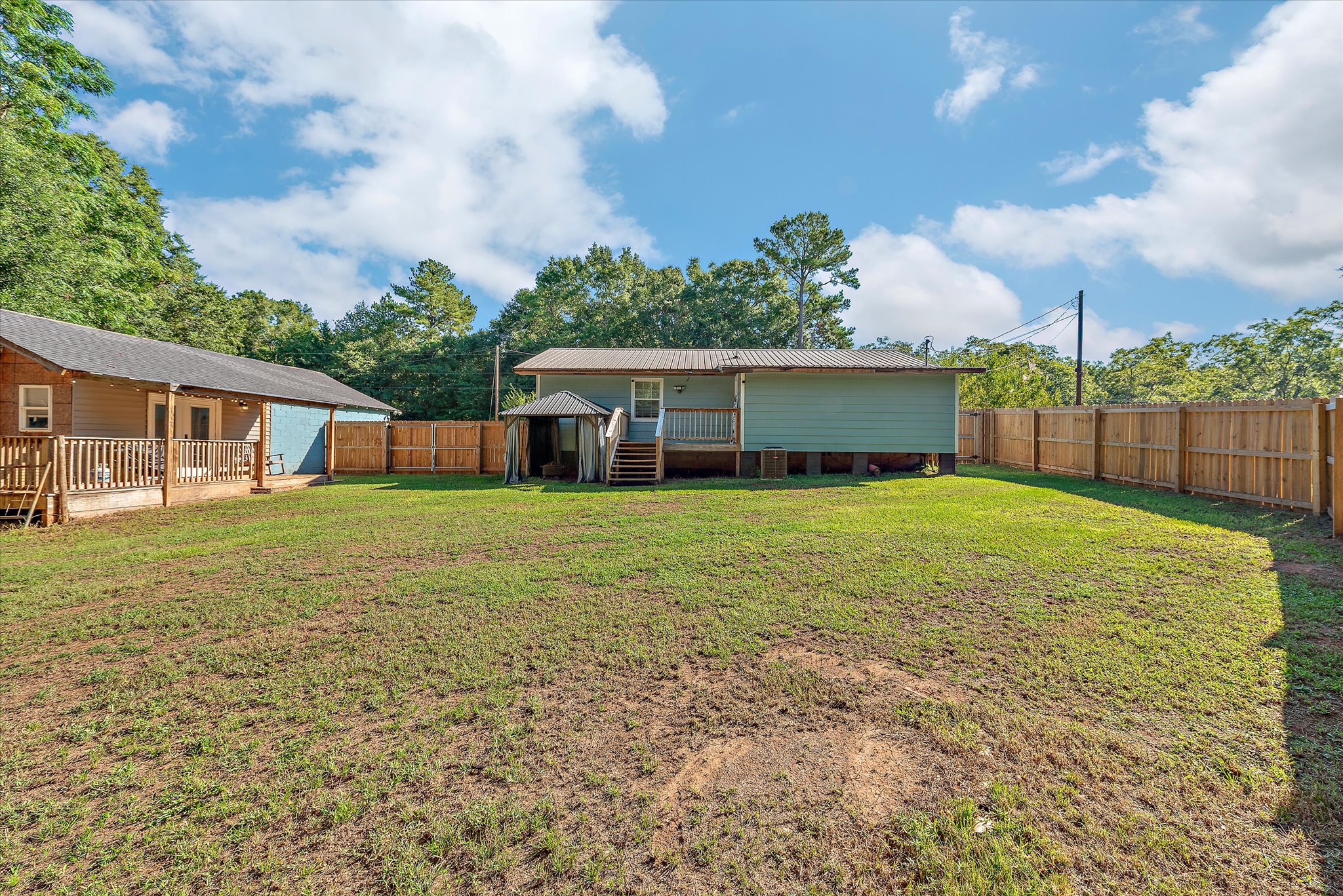 10-1370-Hubbard-Rd-10