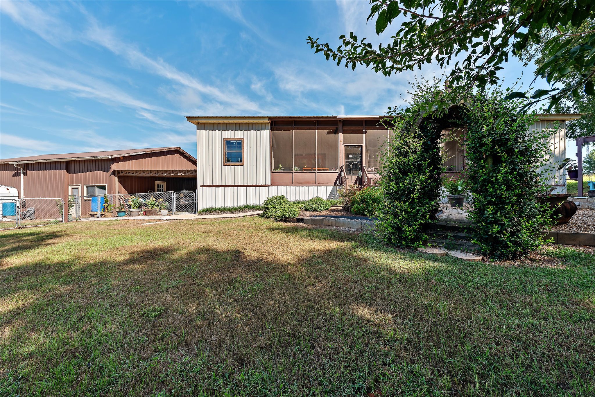 11-1736-Watson-Bridge-Rd-11