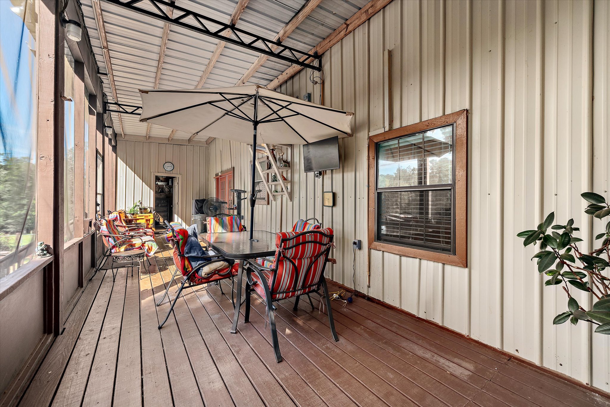 14-1736-Watson-Bridge-Rd-14