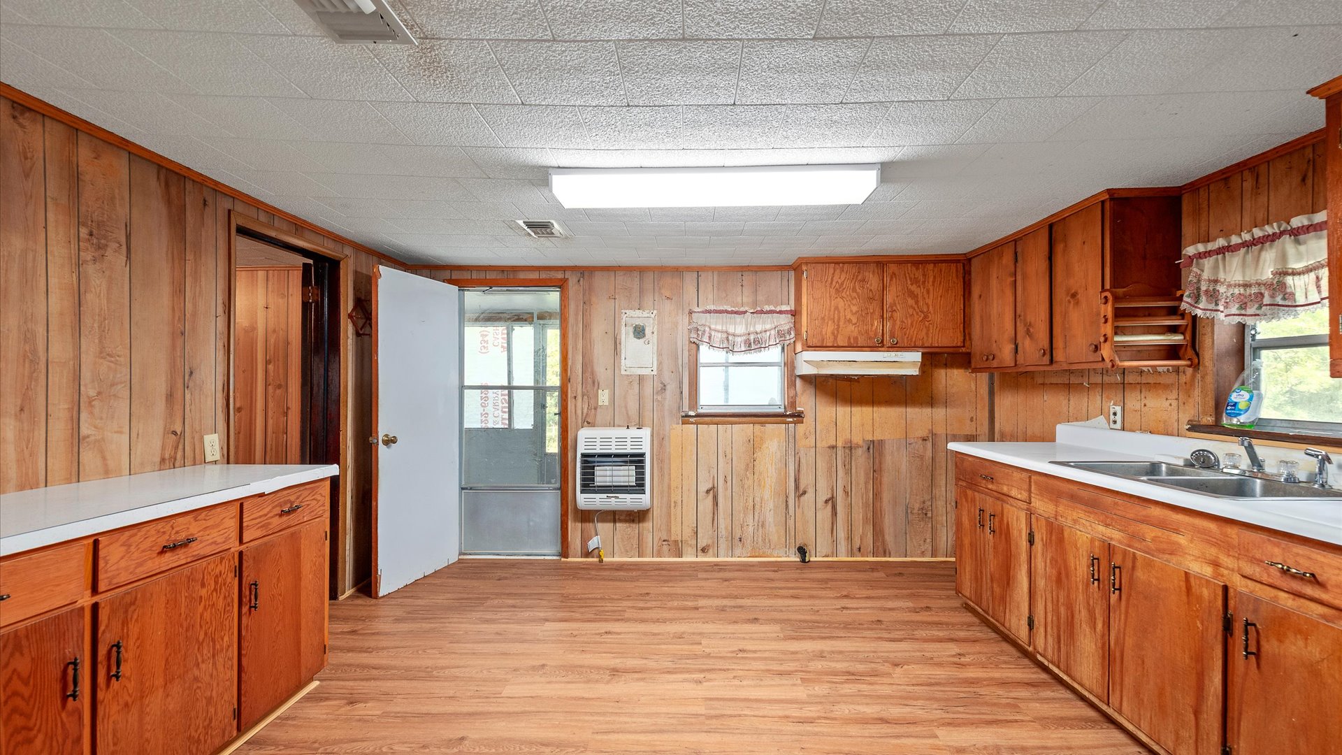 14-505-Eagen-Ave-14