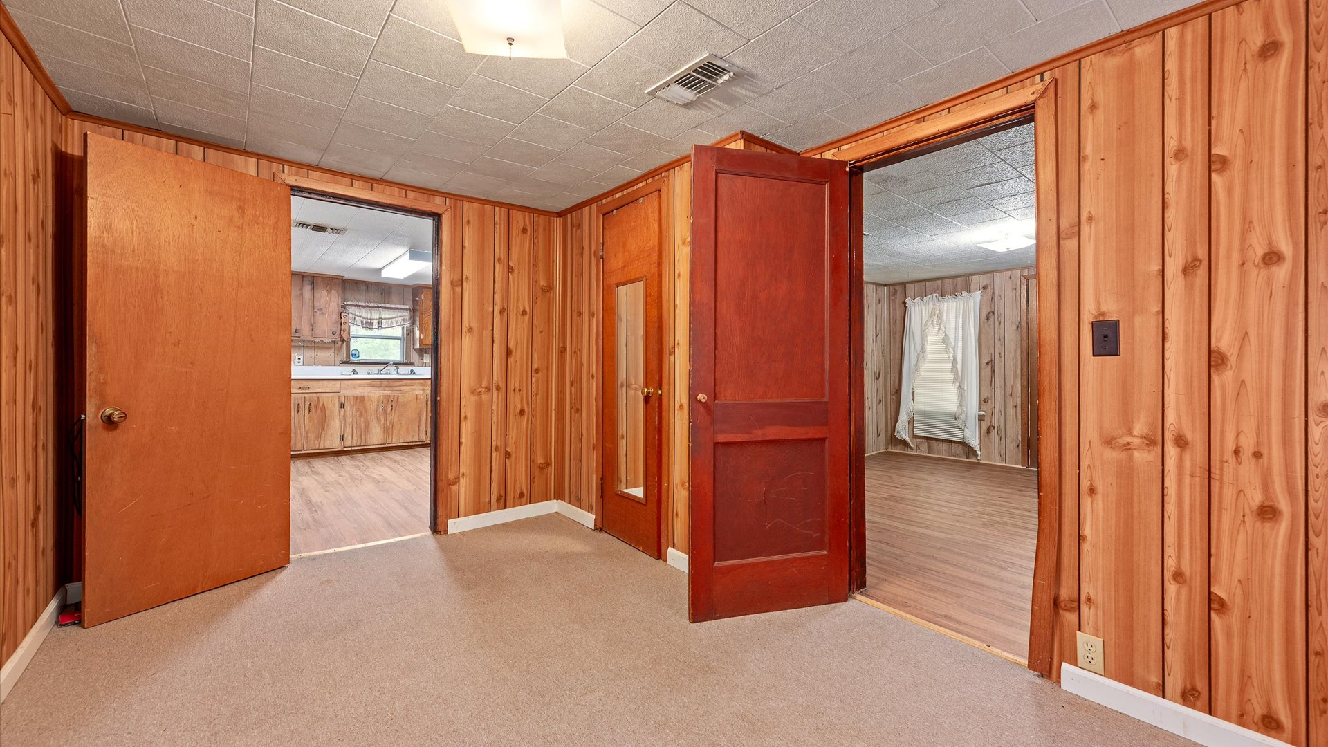 17-505-Eagen-Ave-17