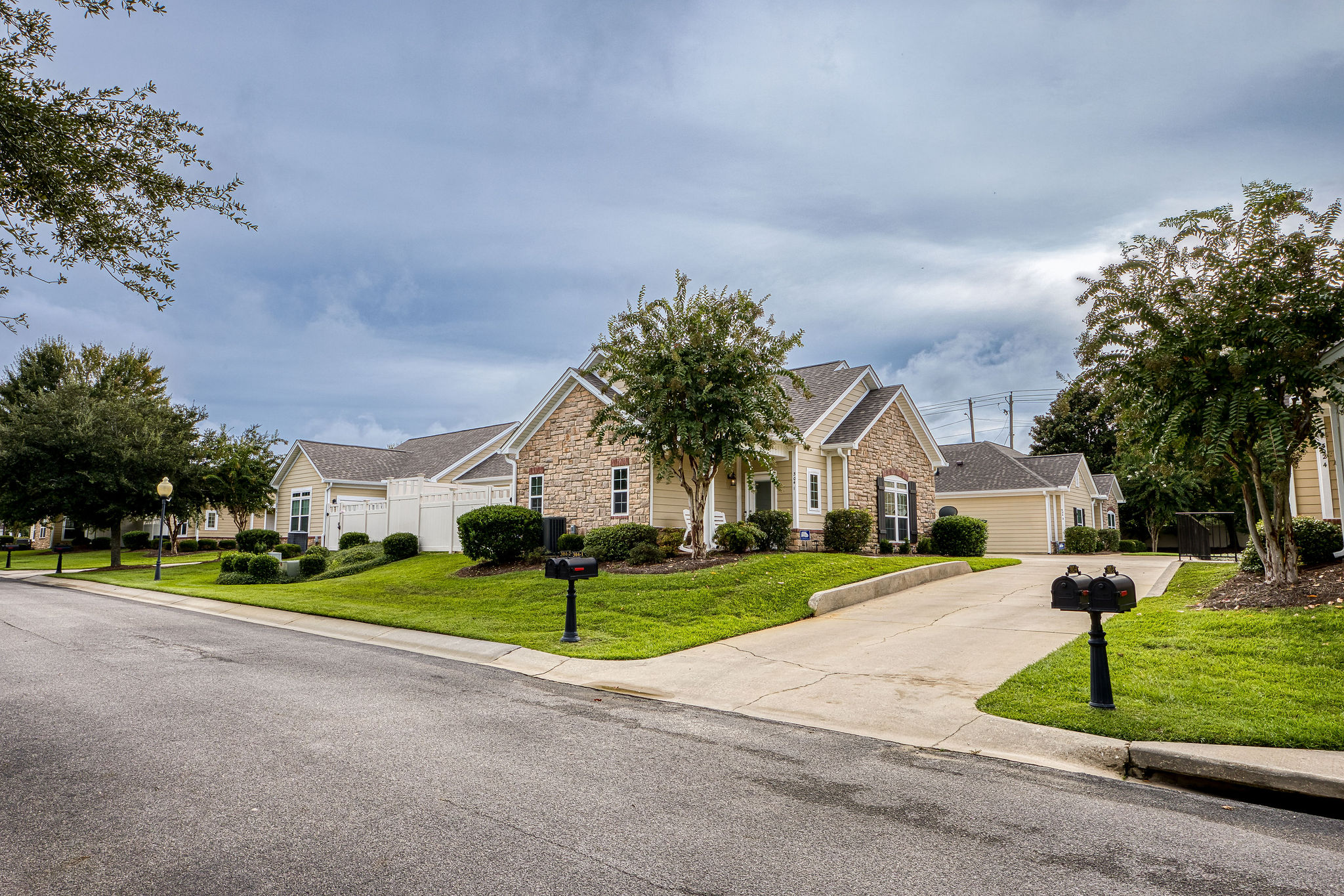 304hiddencreek1-2