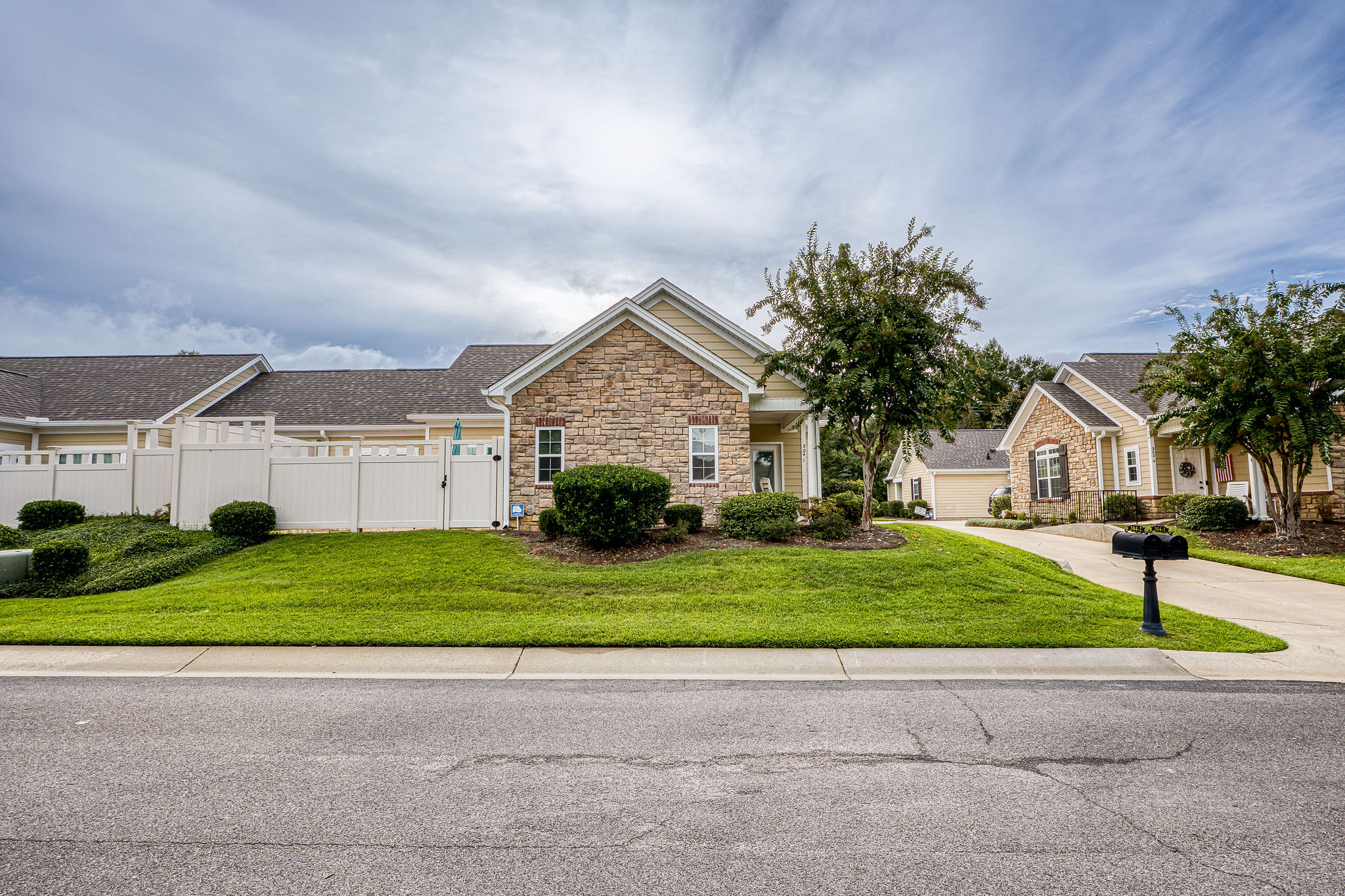 304hiddencreek1-3