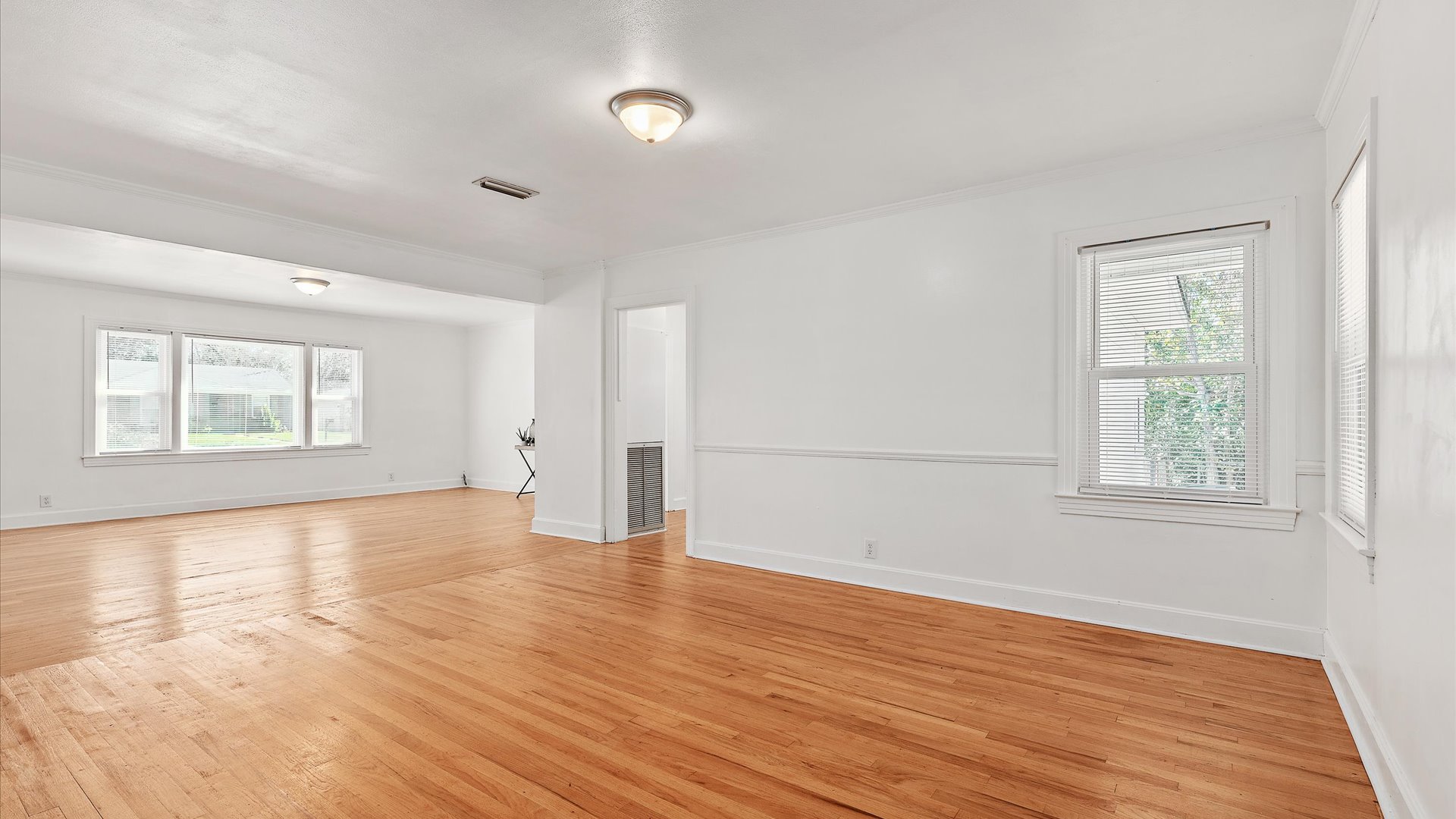 19-227-Forest-Ave-19